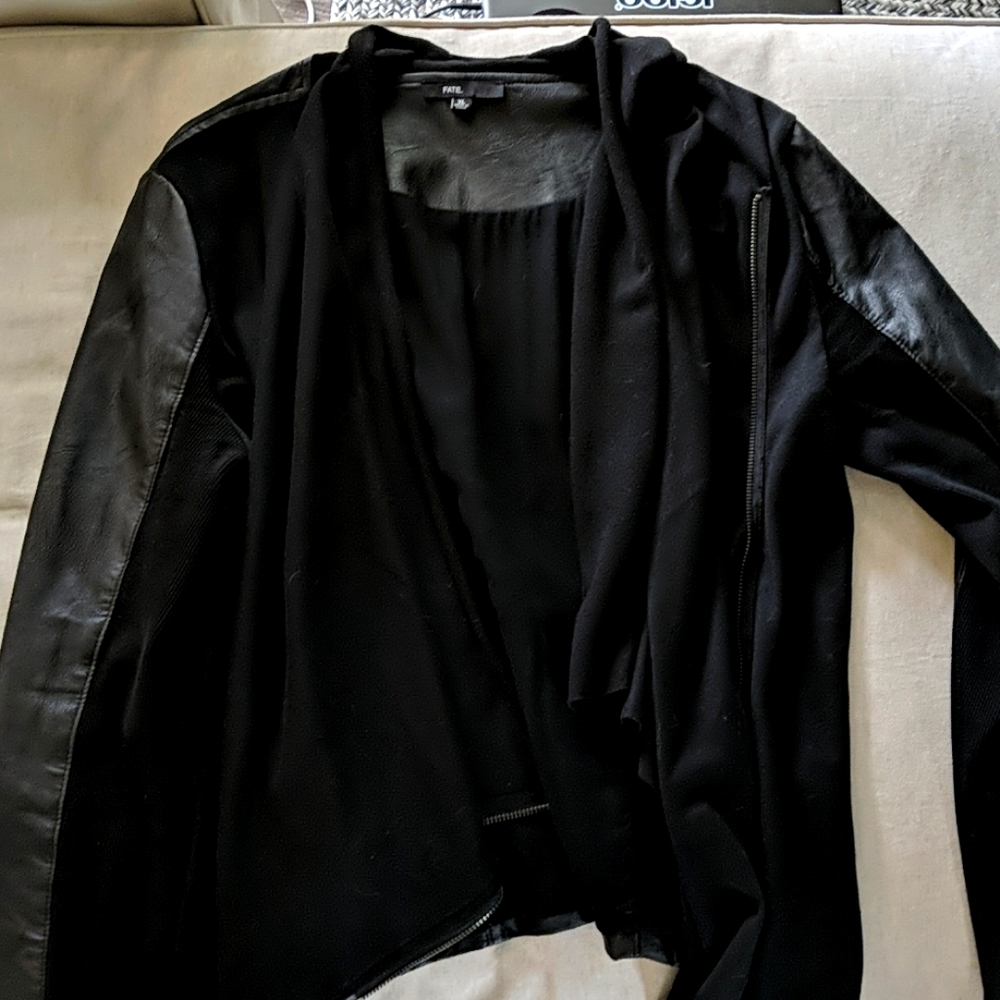 Jacket/Cardigan With Asymmetric Zip